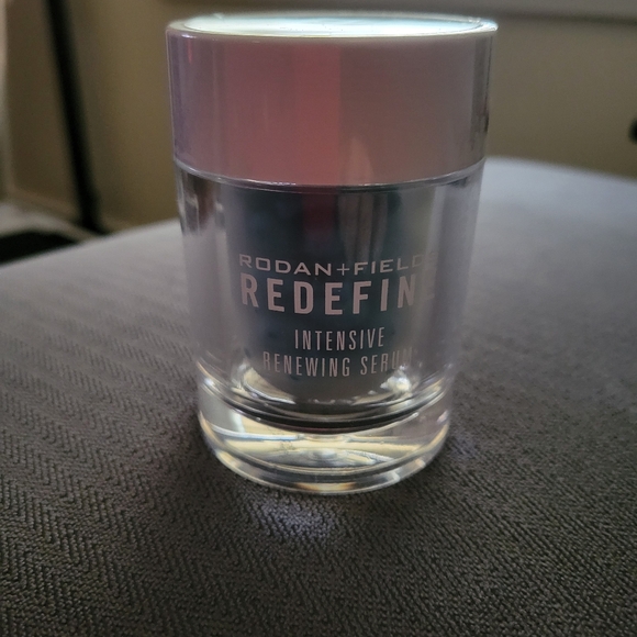 Rodan and Fields Intensive Renewing Serum - Picture 3 of 3